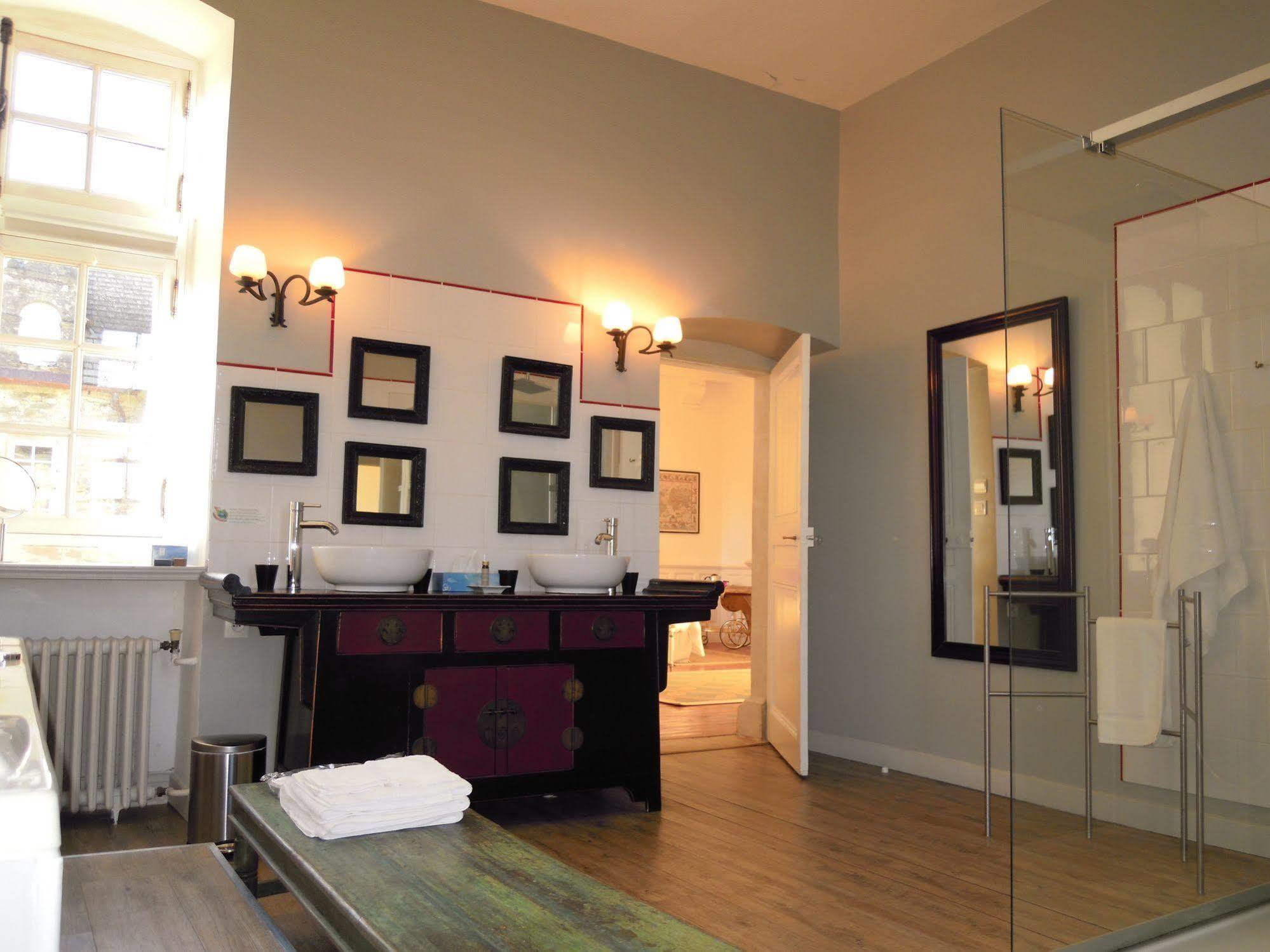Le Manoir De La Fieffe Bed & Breakfast Cherbourg-en-Cotentin Dış mekan fotoğraf